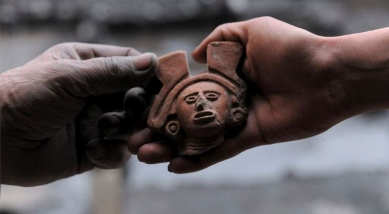 Oferenda asteca encontrada no México