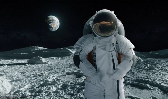 Astronauta na Lua