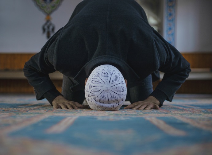 Muçulmano orando