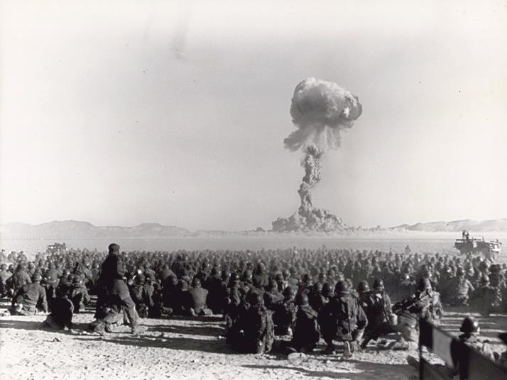 Teste nuclear em Nevada