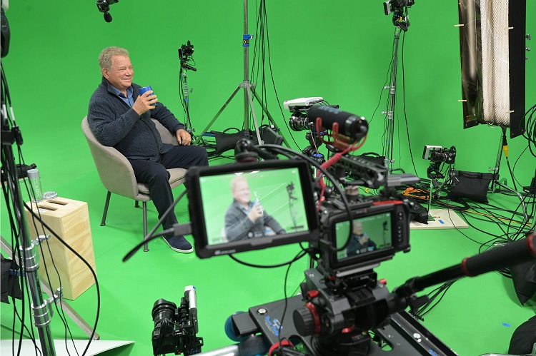 William Shatner sendo gravado para o StoryFile