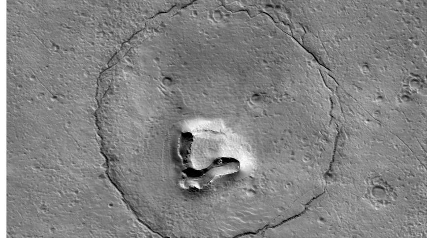 "Rosto de urso" em Marte