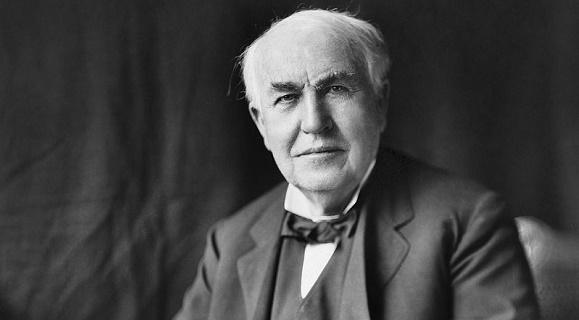 Inventor Thomas Edison apresenta o fonógrafo-0