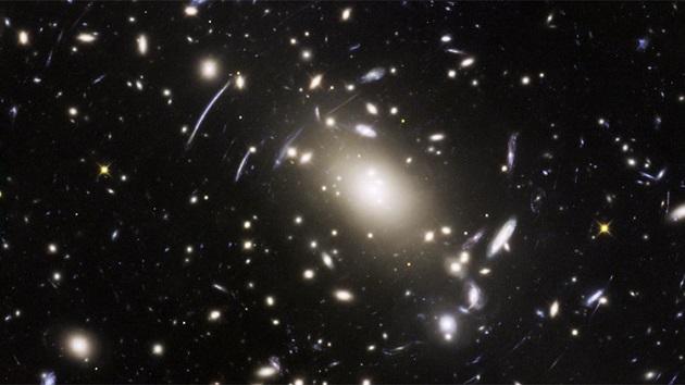 Hubble consegue fotografar a fronteira final do Universo-0
