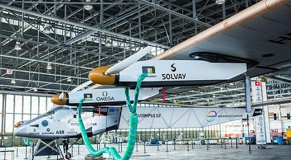Solar Impulse 2 é o primeiro avião solar a dar a volta ao mundo-0