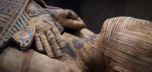 Encontradas 6 múmias de mais de 3500 anos praticamente intactas-0