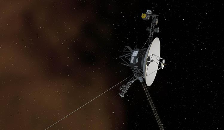 Voyager é reativada no espaço interestelar depois de 37 anos-0