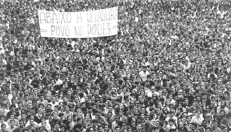Passeata dos Cem Mil é realizada em protesto contra a ditadura militar-0