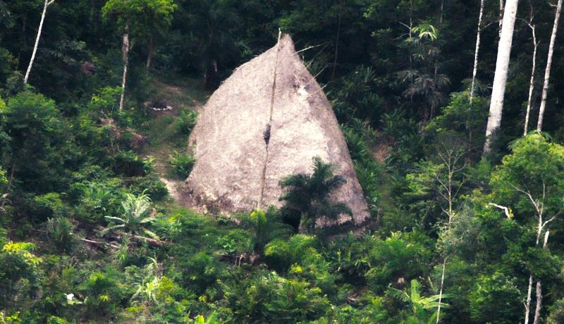 Divulgadas imagens inéditas de tribo indígena isolada no Amazonas-0