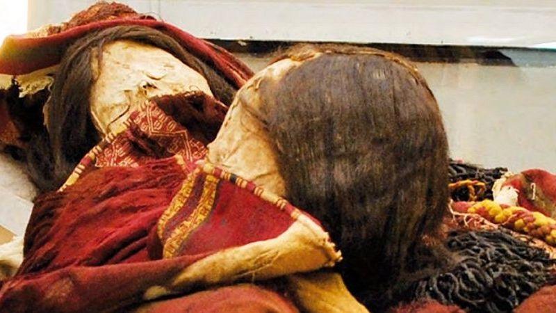 Duas múmias vestindo roupas tóxicas são encontradas no Chile -0