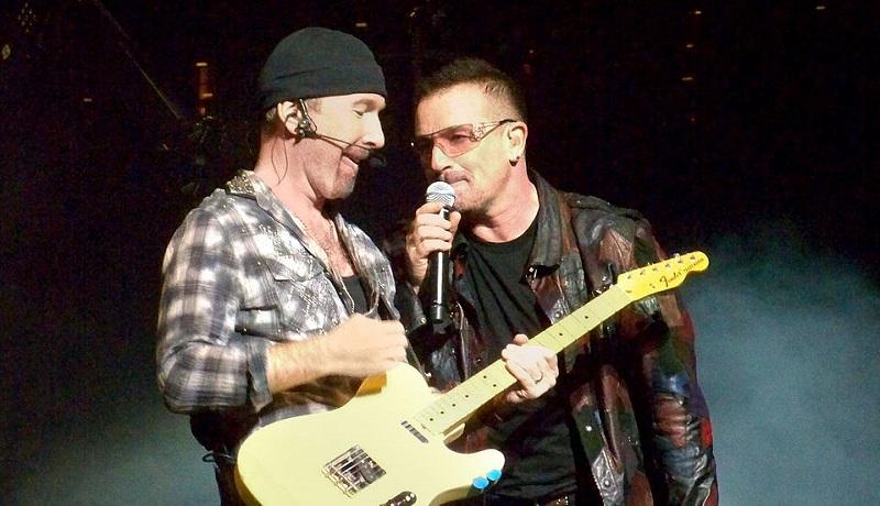 U2 faz show histórico em Sarajevo-0