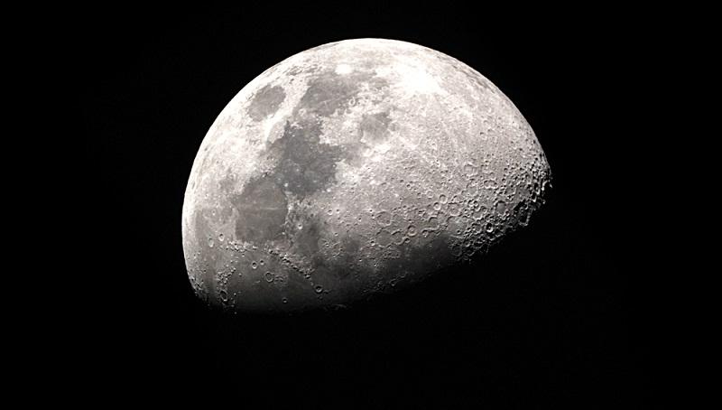 Sonda chinesa é a primeira a pousar no lado “escuro” da Lua-0