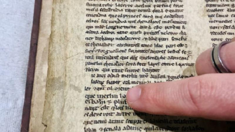 Manuscrito medieval que cita Merlin pode revelar segredos sobre a lenda do Rei Artur-0