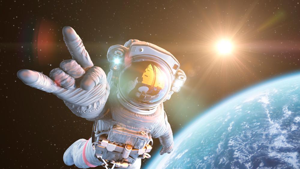 O que acontece se um astronauta tirar seu capacete no espaço?-0