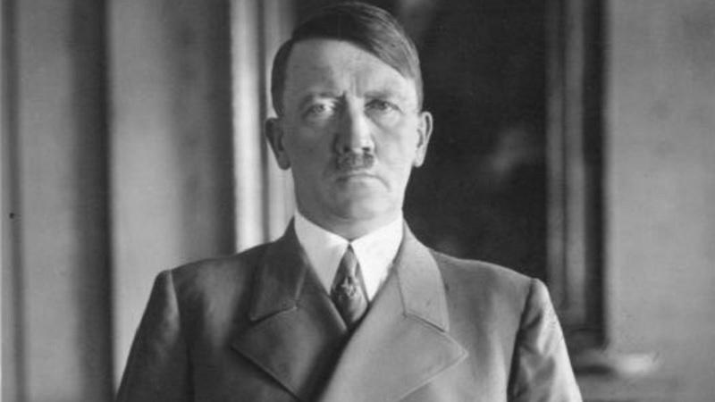 Hitler admite derrota na Segunda Guerra Mundial-0