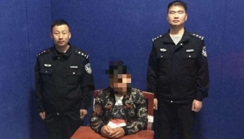 Homem é preso por batizar cães com nomes ilegais na China-0