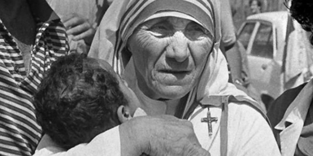 Estudo revela lado obscuro de Madre Teresa de Calcutá-0