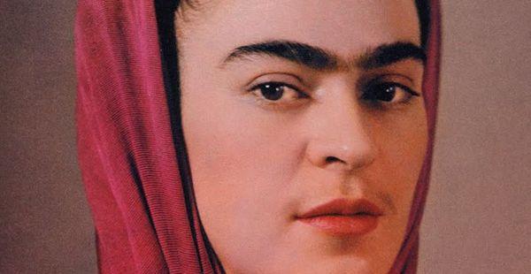 Morre Frida Kahlo-0