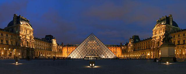 É inaugurado o Museu do Louvre, em Paris -0