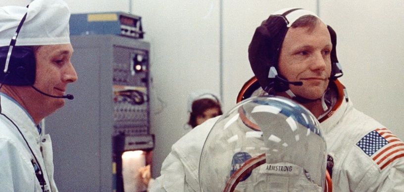 Nasce Neil Armstrong, o primeiro homem a pisar na Lua -0
