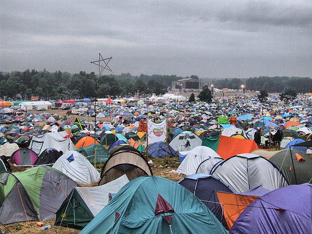 Chega ao fim o lendário Festival de Woodstock-0