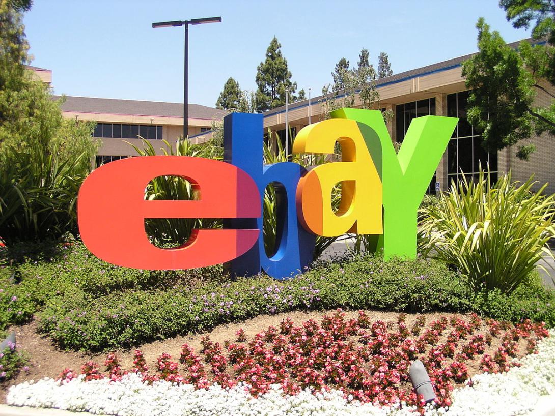 É fundado o website de leilões eBay-0