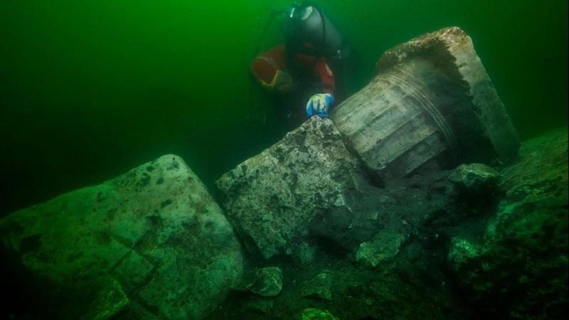 Arqueólogos encontram templo submerso e outros tesouros na “Atlântida do Egito”-0