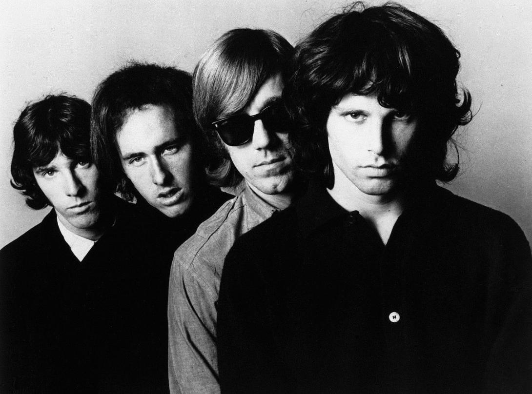 The Doors lança música People are Strange-0