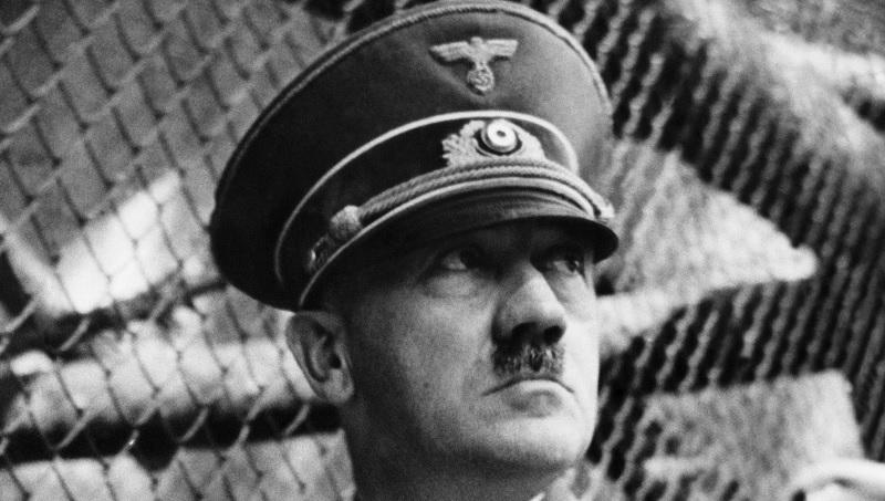 Novo estudo reforça a teoria de que avô de Adolf Hitler era judeu-0