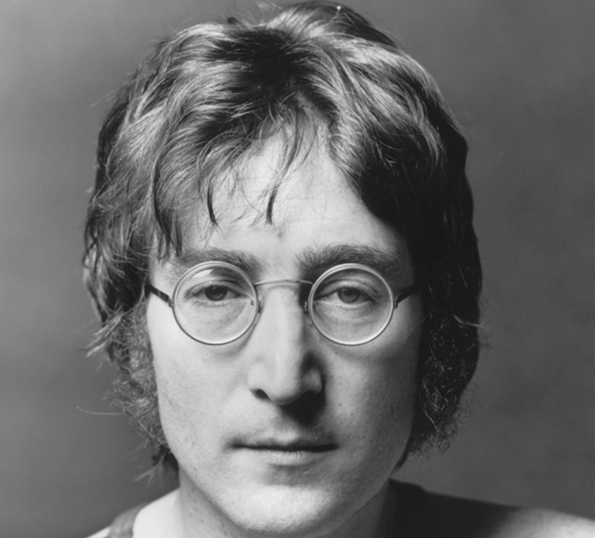 Nasce cantor e compositor John Lennon-0