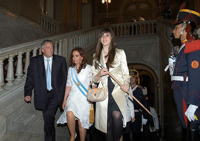 Cristina Kirchner tornou-se a 1ª mulher eleita presidente da Argentina-0