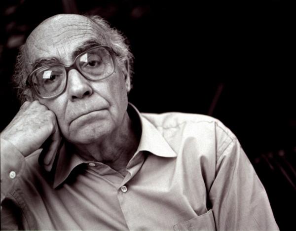 Nasce o escritor José Saramago, Prêmio Nobel de Literatura-0