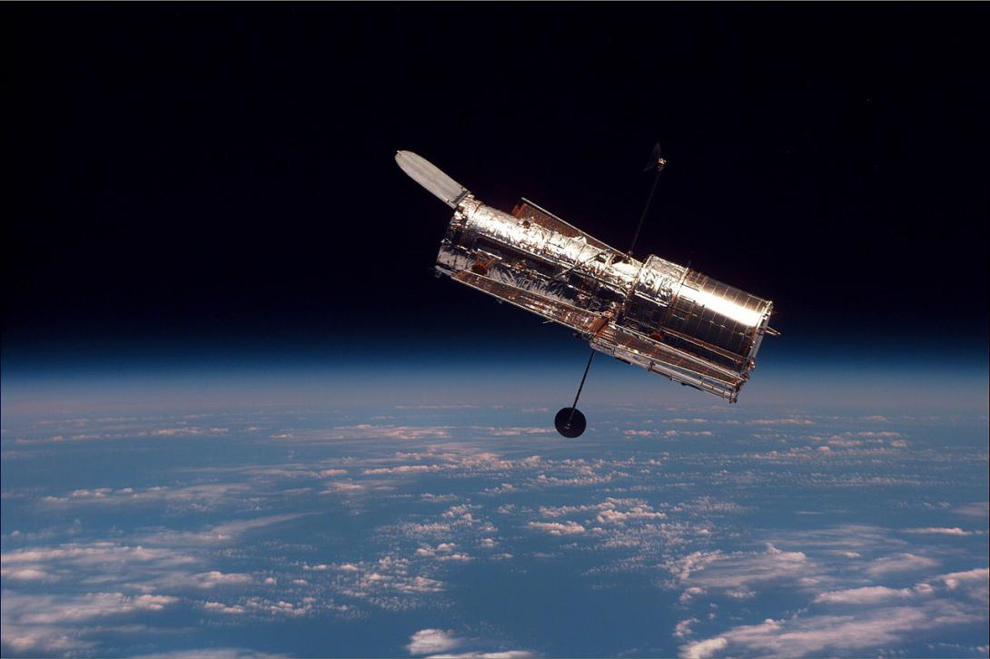 Nasce o astrônomo norte-americano Edwin Powell Hubble-0