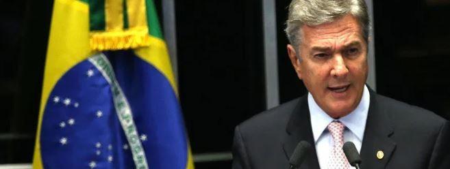 Fernando Collor é eleito presidente do Brasil-0