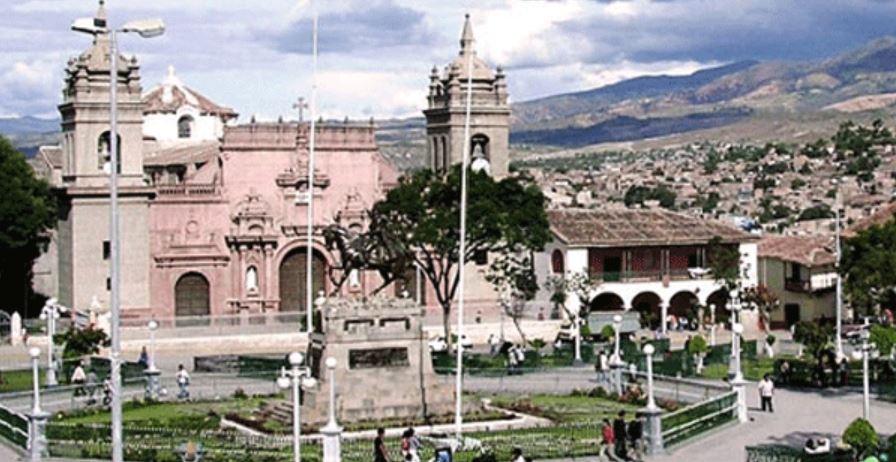 Fundada a cidade de Ayacucho no Peru-0