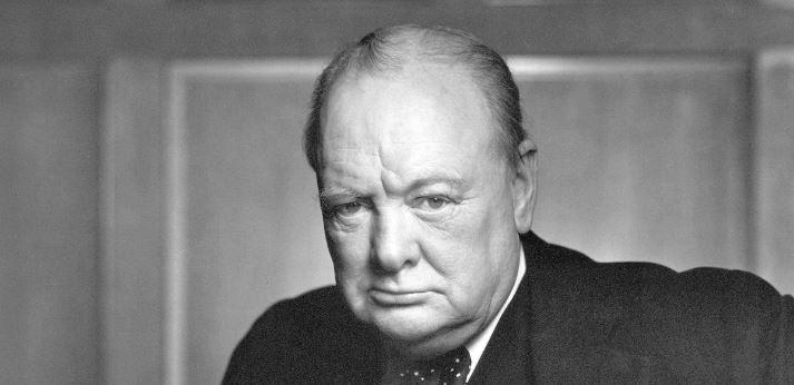 Morre Winston Churchill, um dos grandes nomes da política ocidental-0