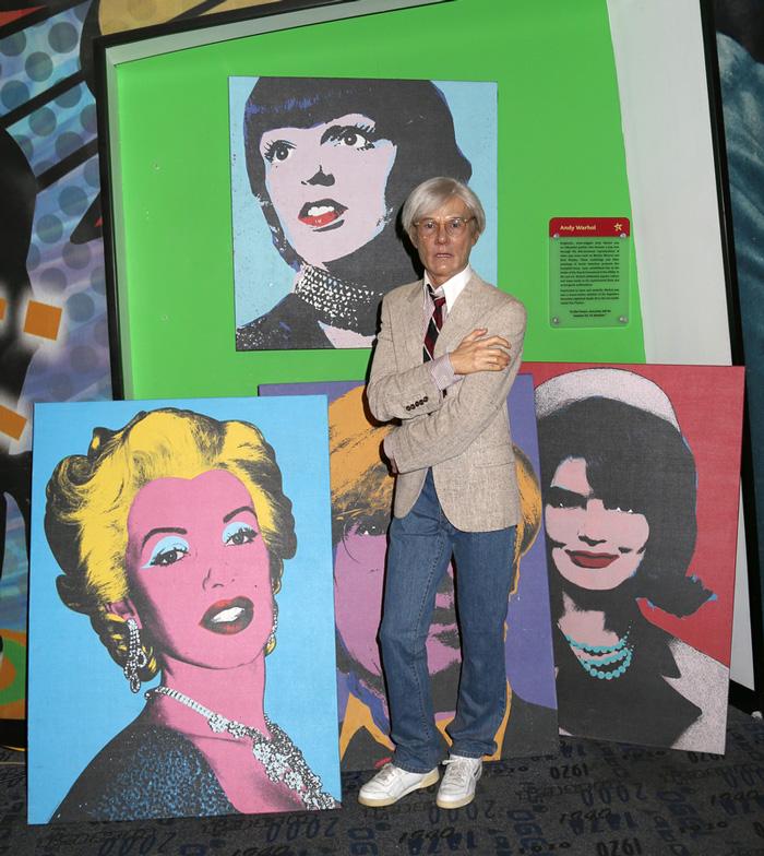 Andy Warhol, líder do movimento pop art, sofre tentativa de assassinato-0