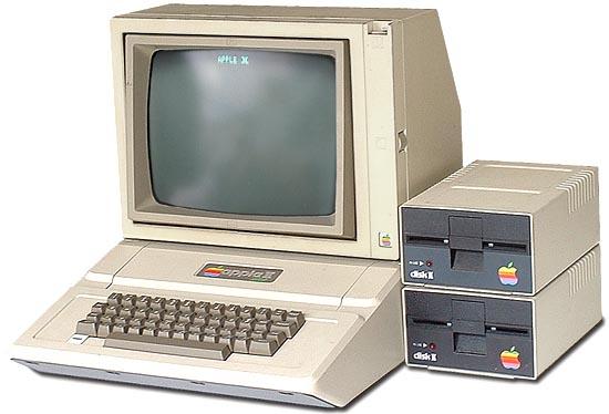 Lançado Apple II, um dos primeiros computadores de uso pessoal-0