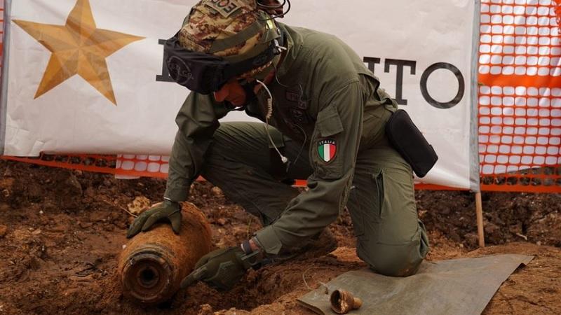 Itália tem maior evacuação em tempos de paz para desarmar bomba da Segunda Guerra-0