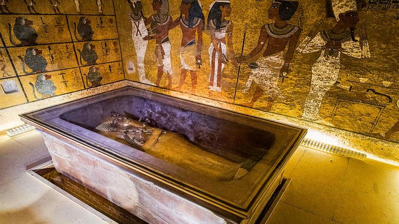 Encontrado o sarcófago do faraó Tutancâmon-0