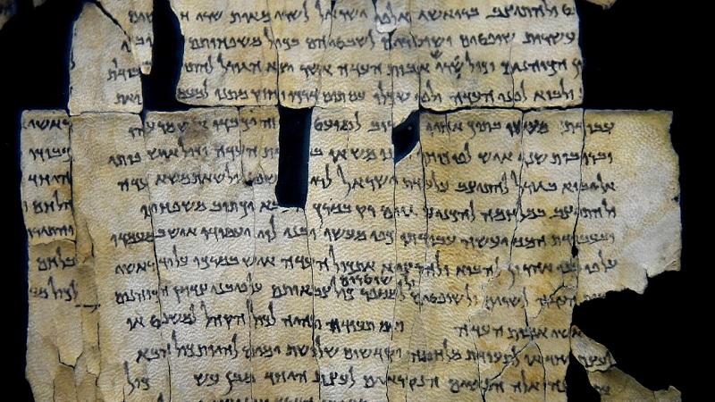 Manuscritos do Mar Morto são disponibilizados ao público pela primeira vez-0