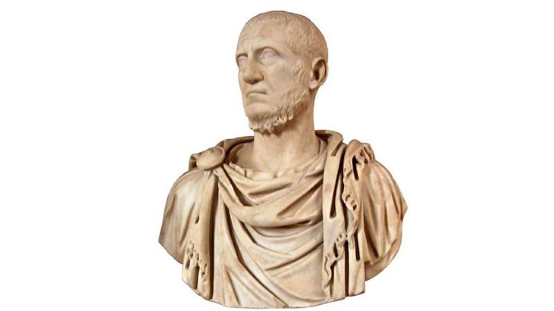 Tácito se torna o último imperador romano a ser escolhido pelo Senado-0