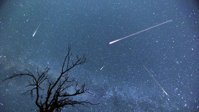 Chuva de meteoros formada por fragmentos do cometa Halley poderá ser vista hoje-0