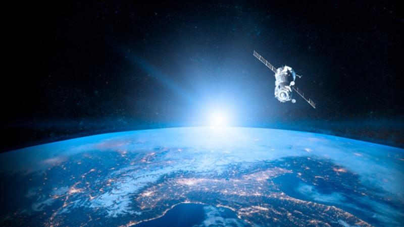 Por que o Japão quer desenvolver o primeiro satélite de madeira-0