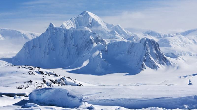 Gigantesco lago desaparece repentinamente na Antártida-0