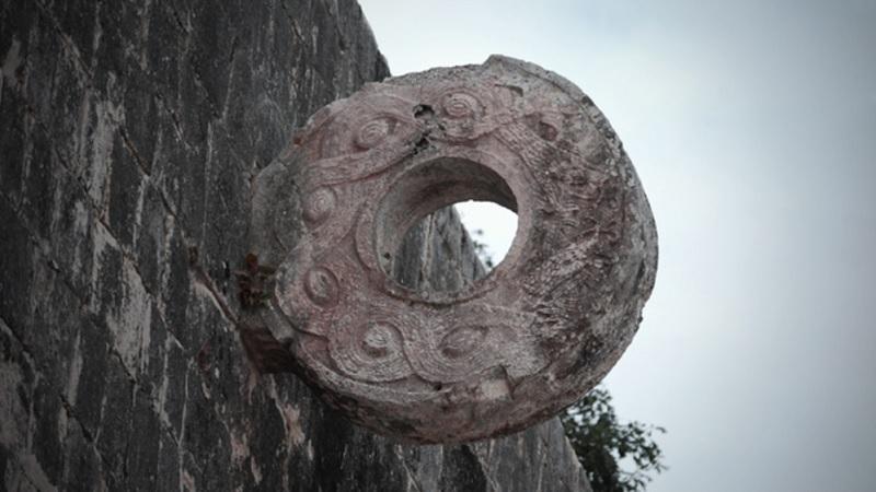 Arqueólogos encontram estranho símbolo em uma “cancha” inca do Equador-0