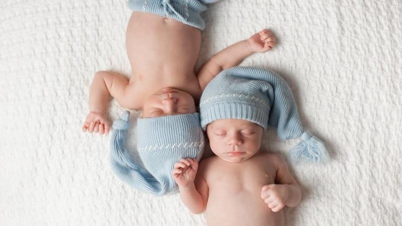 Mundo registra recorde de nascimento de gêmeos: estudo analisa explosão de casos-0