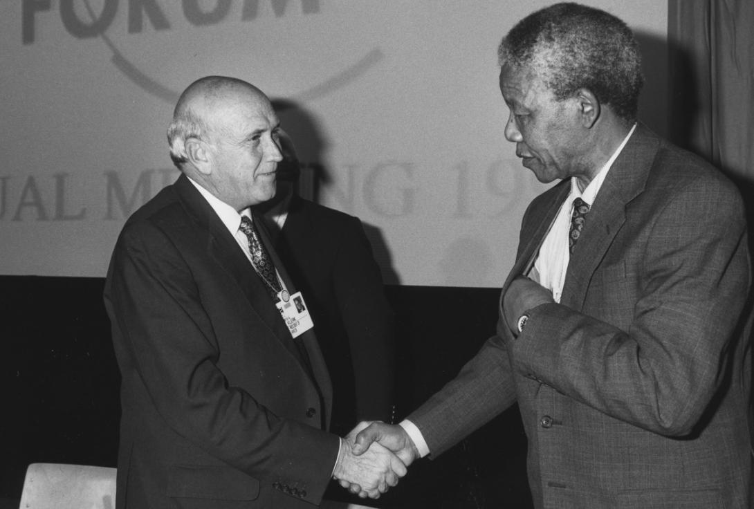 Morre Frederik de Klerk, ex-presidente da África do Sul que acabou com o apartheid-0