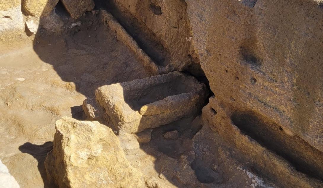 Necrópole fenícia "sem precedentes" é descoberta por acaso durante obras na Espanha-0