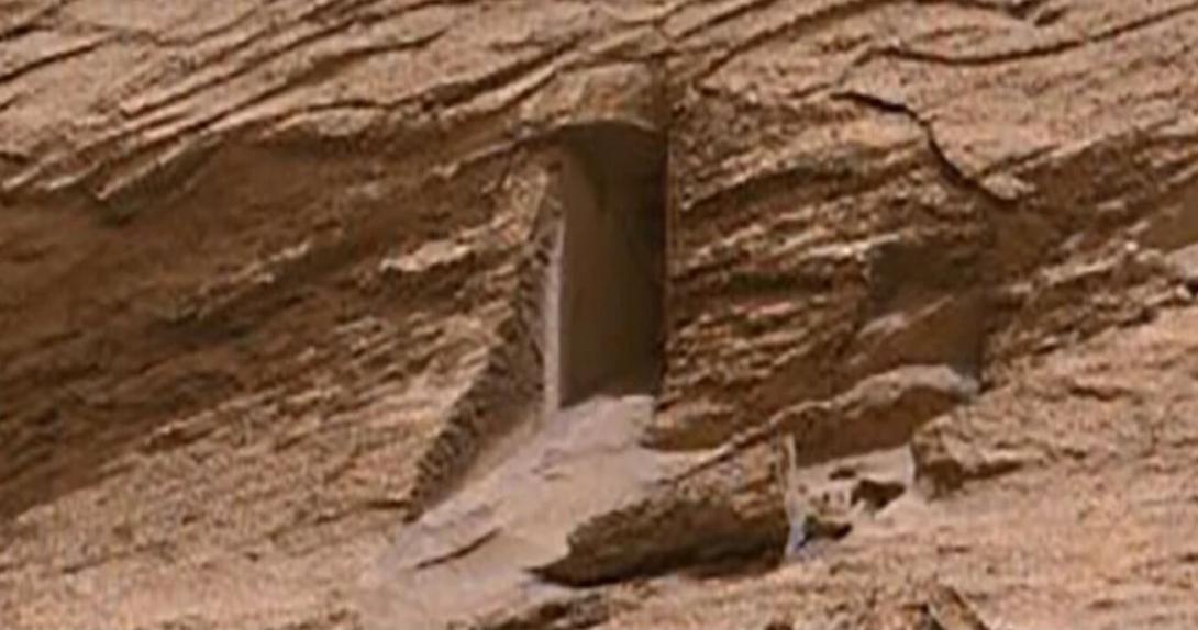 “Portal” em Marte fotografado pela NASA causa surpresa e levanta especulações-0